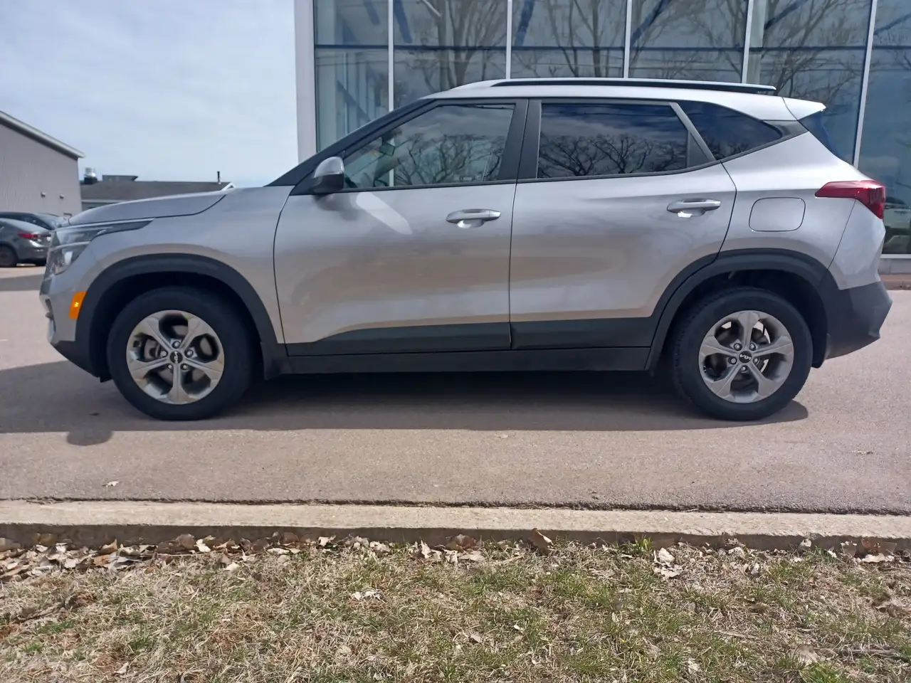 Kia Seltos снимка Kia Seltos
