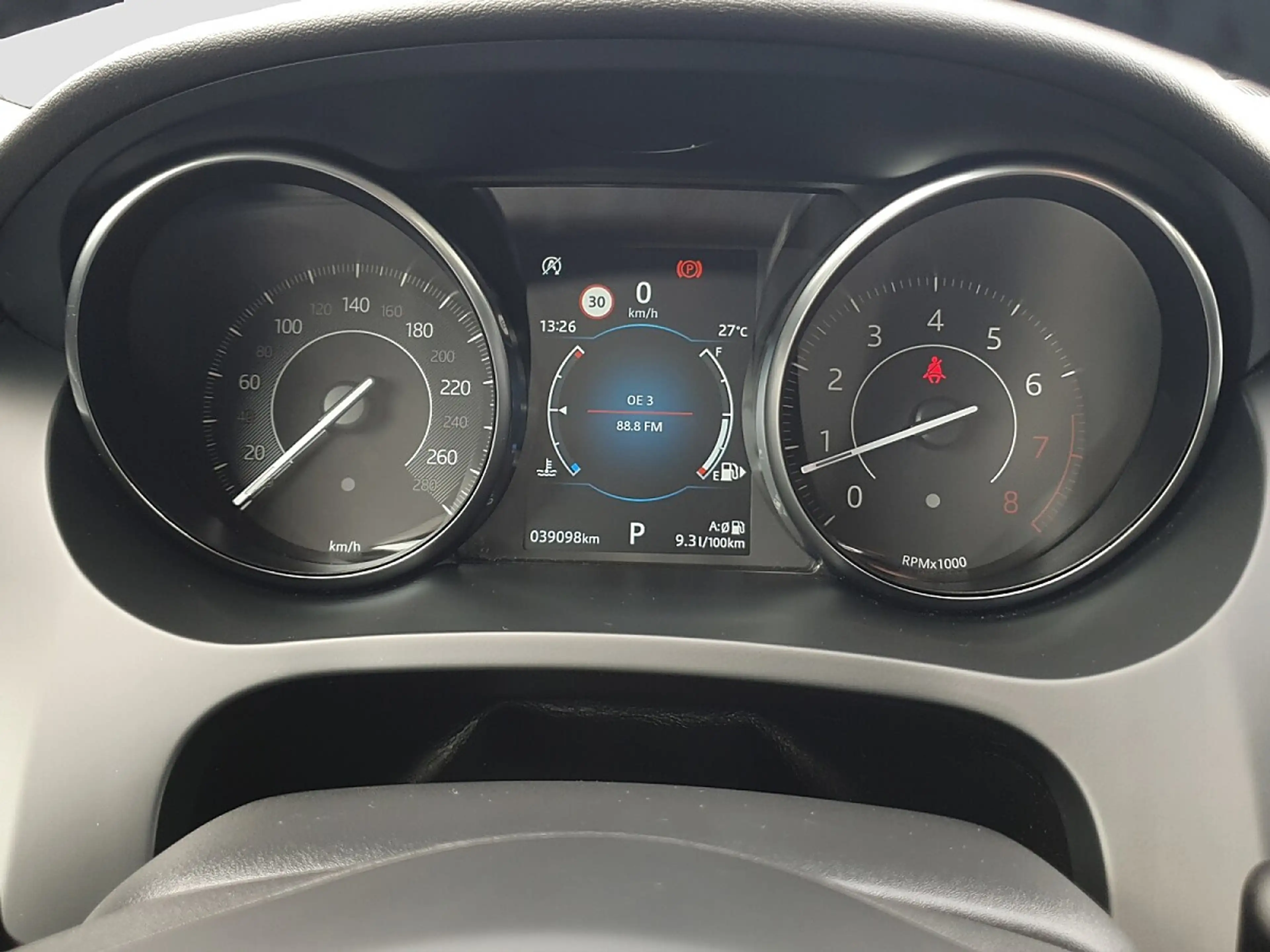 Jaguar E-Pace 2.0I4 P200 AWD Aut. — photo 14