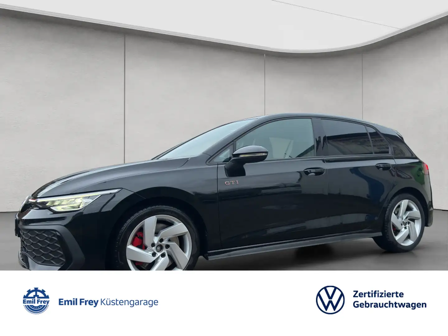 Volkswagen Golf VIII GTI 2.0 TSI DSG HeadUp/Kamera/Navi Schwarz - 1