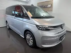 Volkswagen T7 Multivan Life Lang/vis a vis/AHK/ACC/Kamera/
