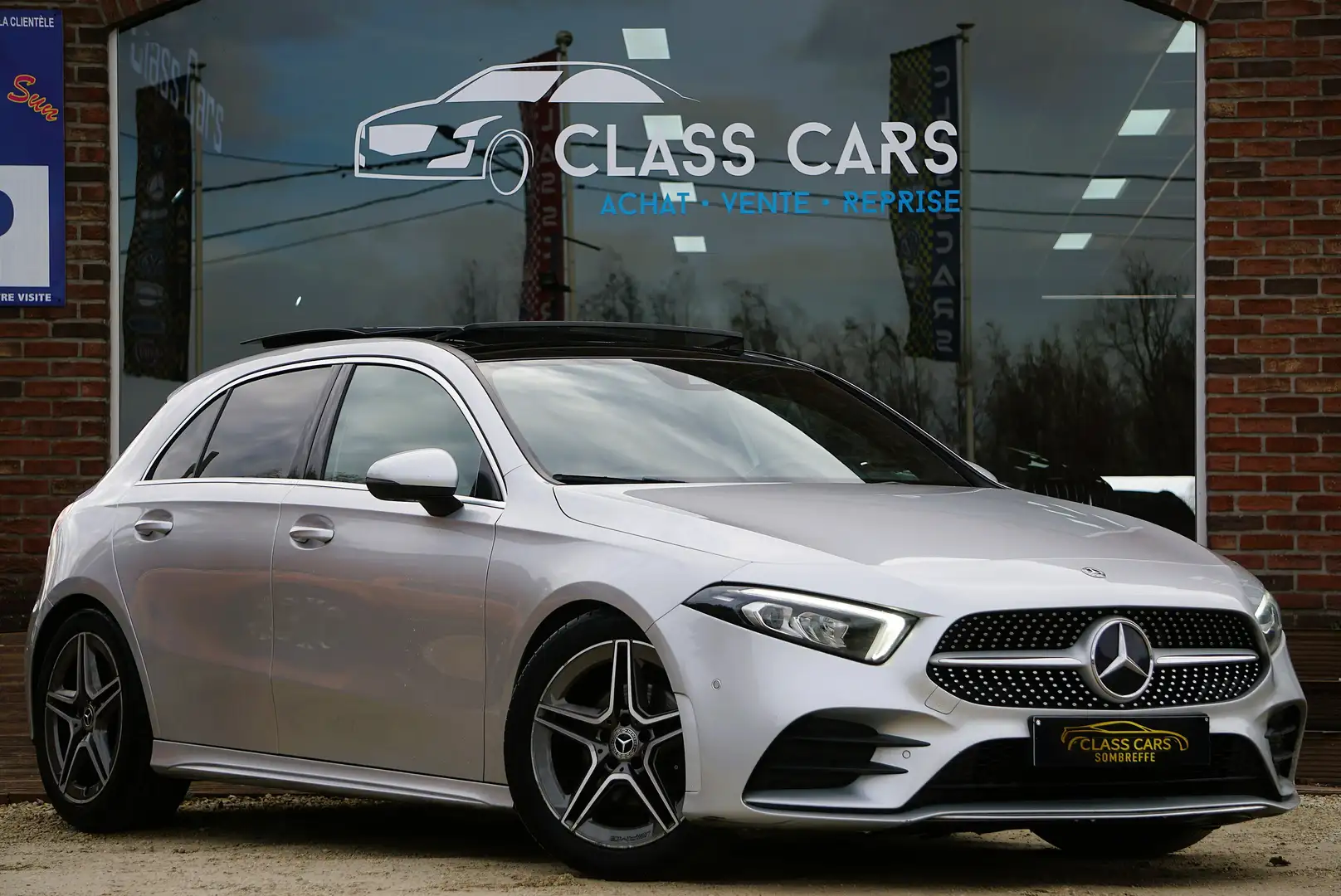 Mercedes-Benz A 180 AMG Line Cockpit CarPlay Pano Cam Full Led Euro6dt Argent - 2