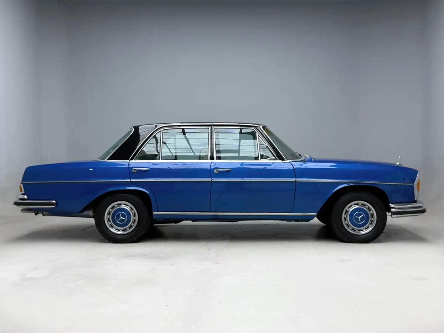 Mercedes-Benz 280 S (108) Bleu - 2