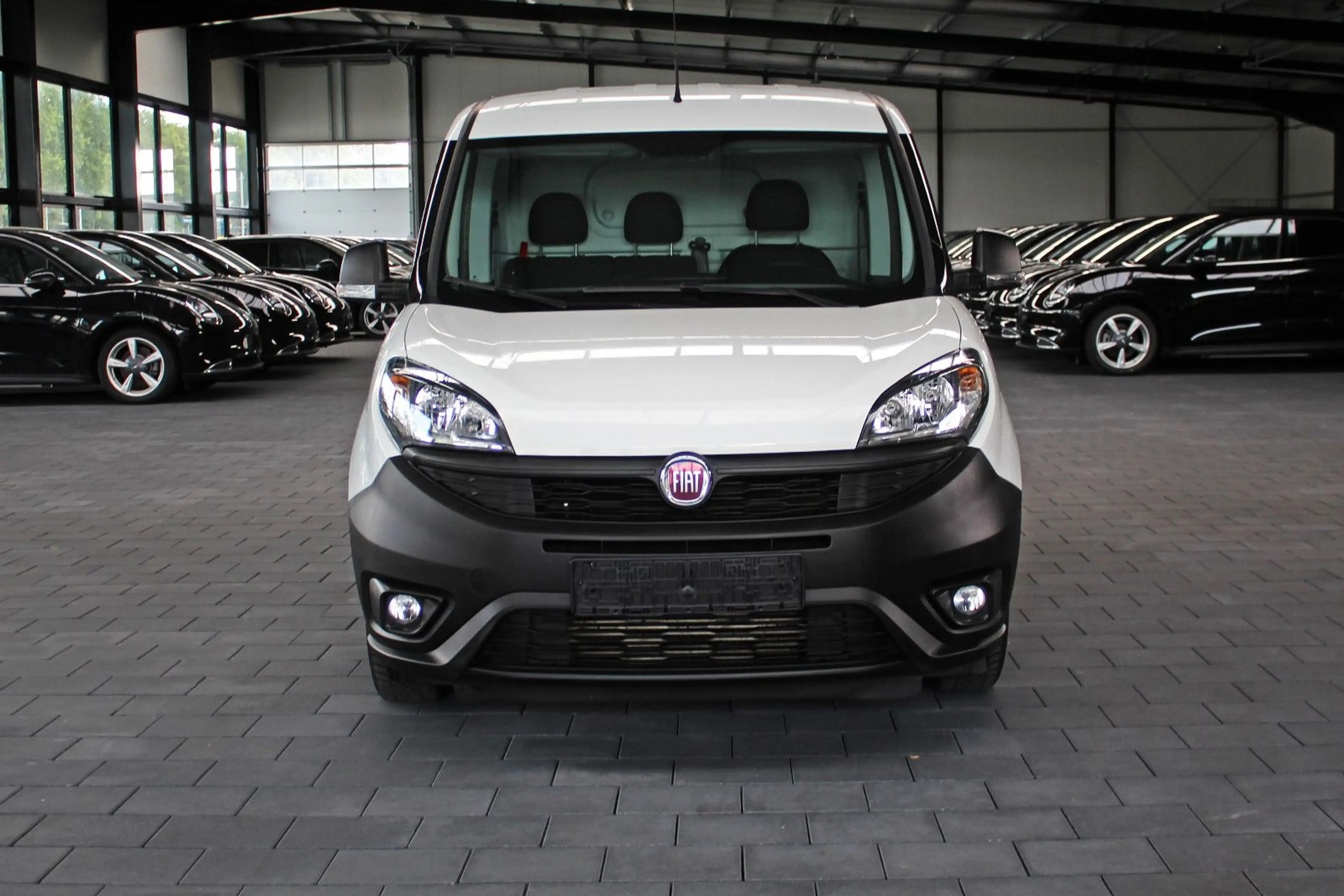 Fiat Doblo Doblò SX Kasten (AHK) — photo 2