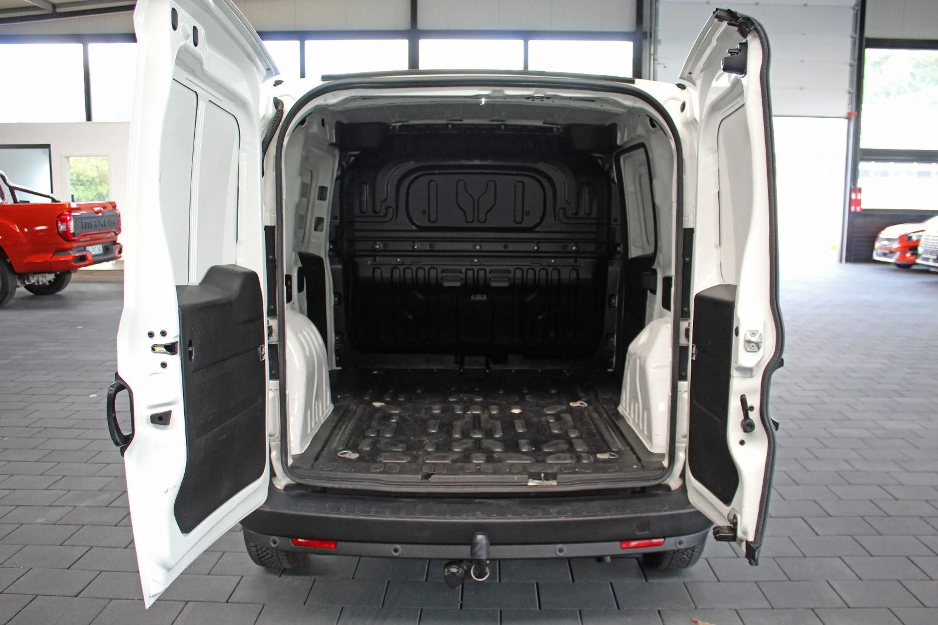 Fiat Doblo Doblò SX Kasten (AHK) — photo 7