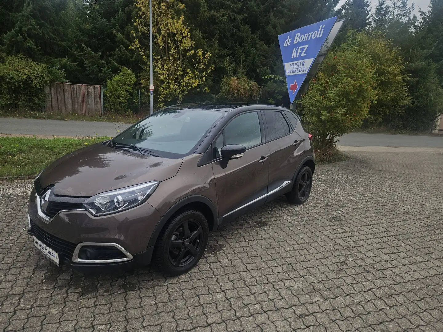 Renault Captur Intens Braun - 2