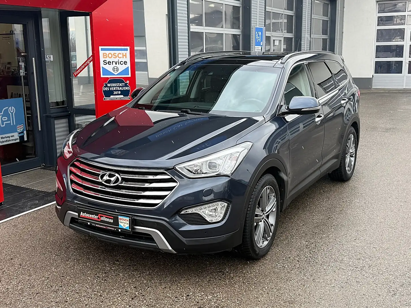 Hyundai SANTA FE Santa Fe Grand 2,2 CRDi 4WD Style Aut. Gris - 2
