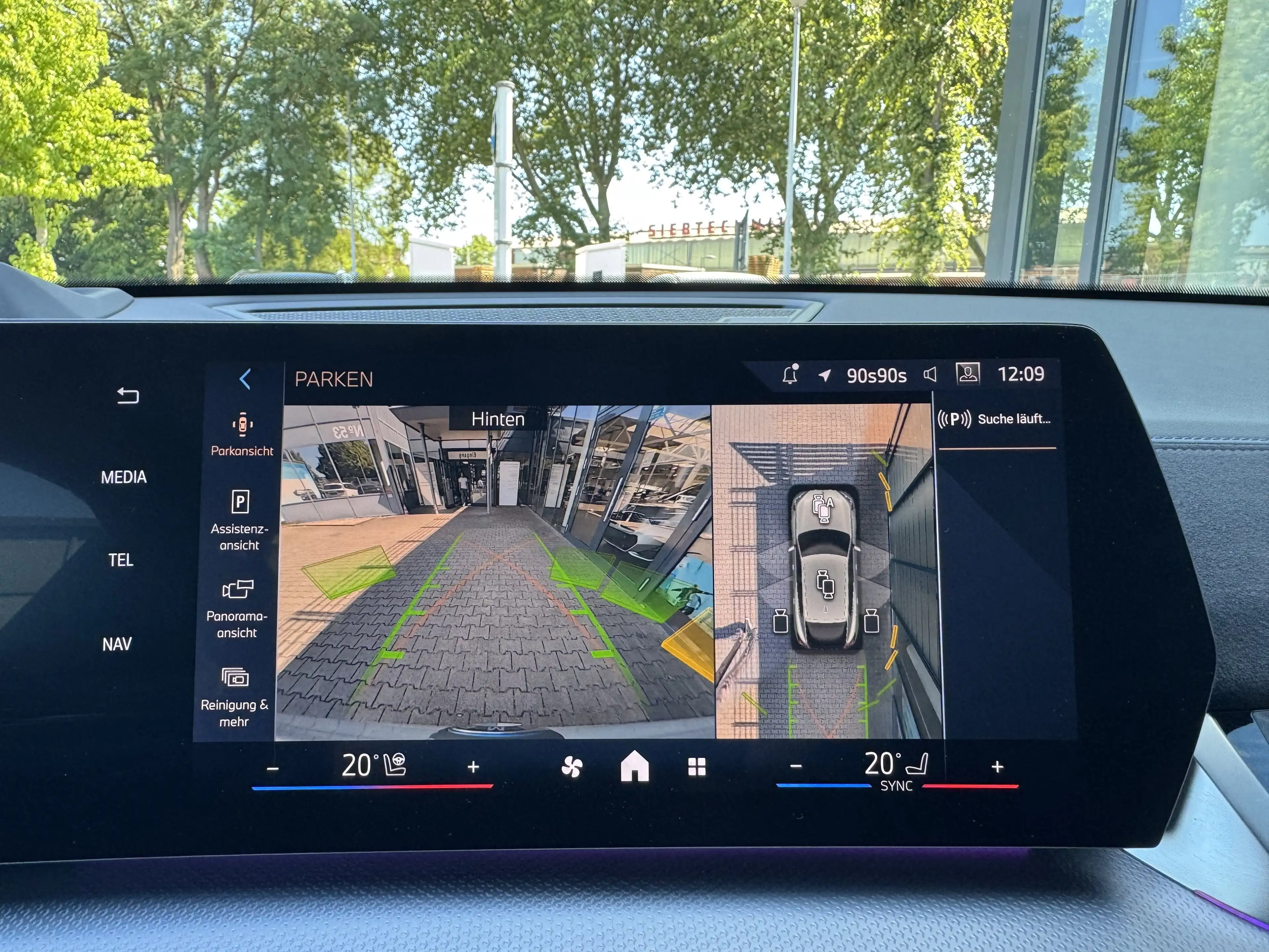 BMW iX2 xDrive30 M Sport HuD Da-Pro Massage 360° H&K — photo 11
