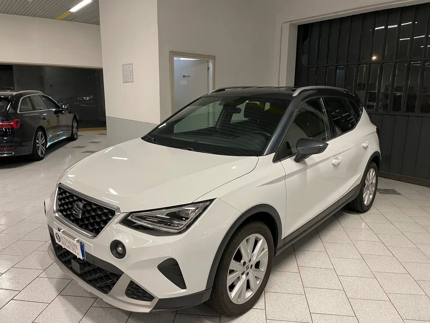 SEAT Arona Arona 1.0 EcoTSI 110 CV DSG XPERIENCE Bianco - 1