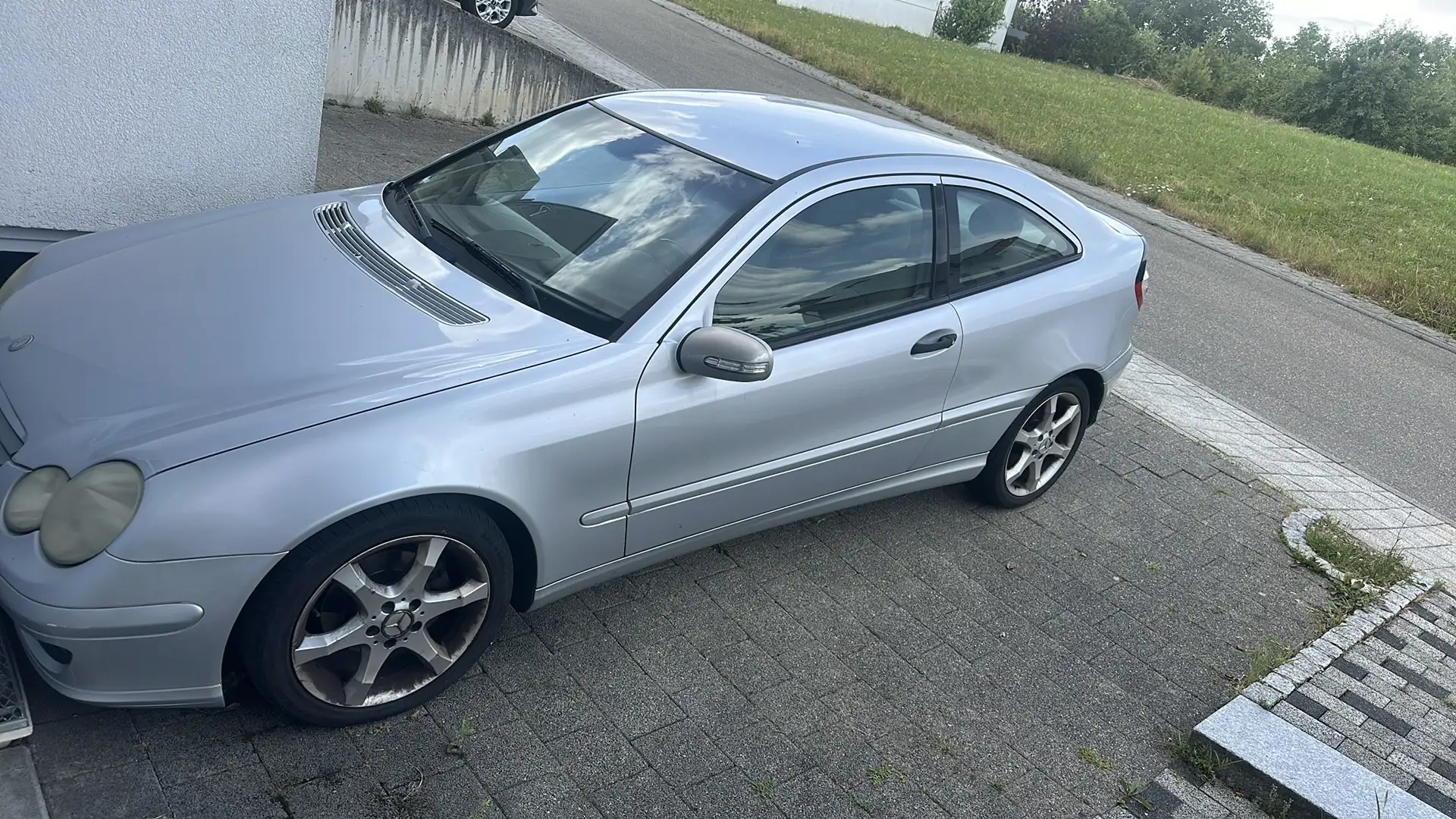 Mercedes-Benz C 180 C 180 Kompressor (203.746) Grey - 1