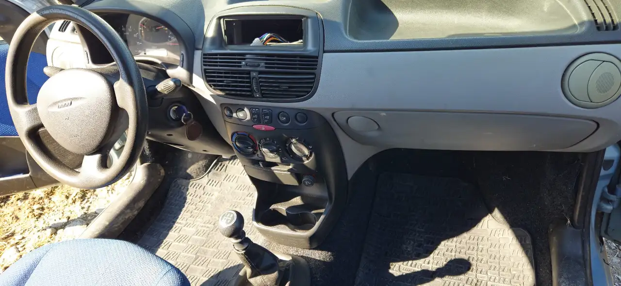 Fiat Punto 5p 1.2 ELX, foto 5