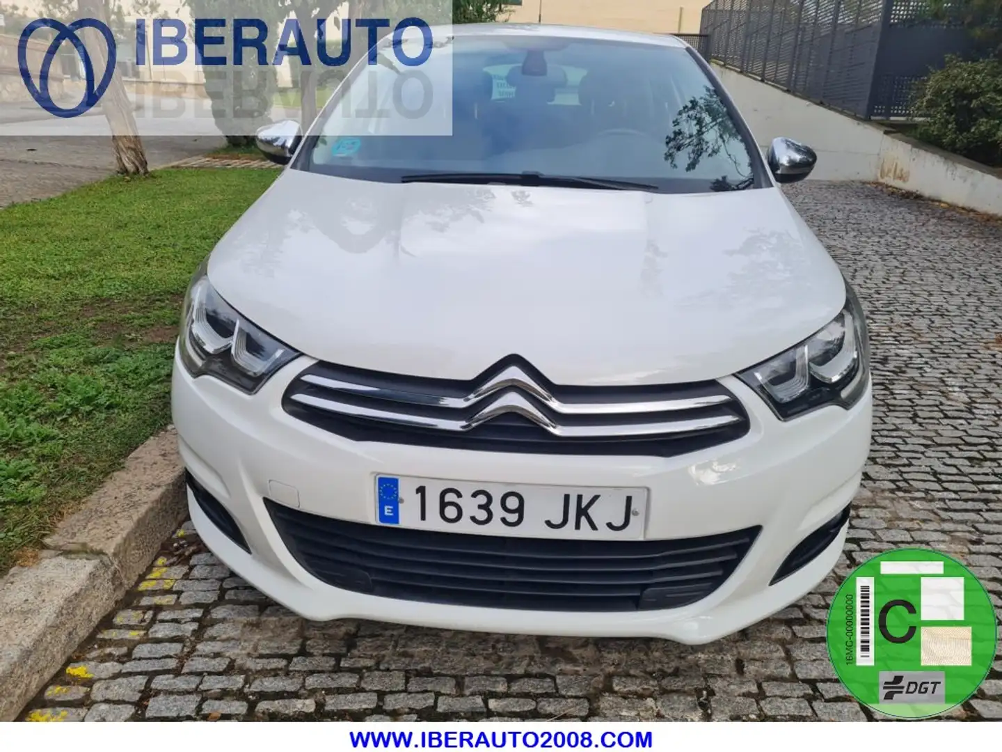 Citroen C4 1.2 PureTech S&S Feel Edition 130 Blanc - 2
