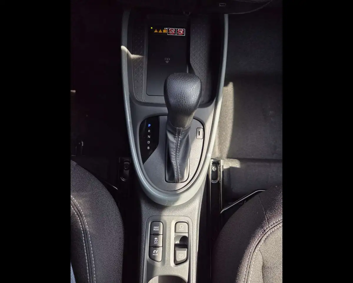 Toyota Aygo X 1.5 Hybrid 115 Icon, миниатюра 16