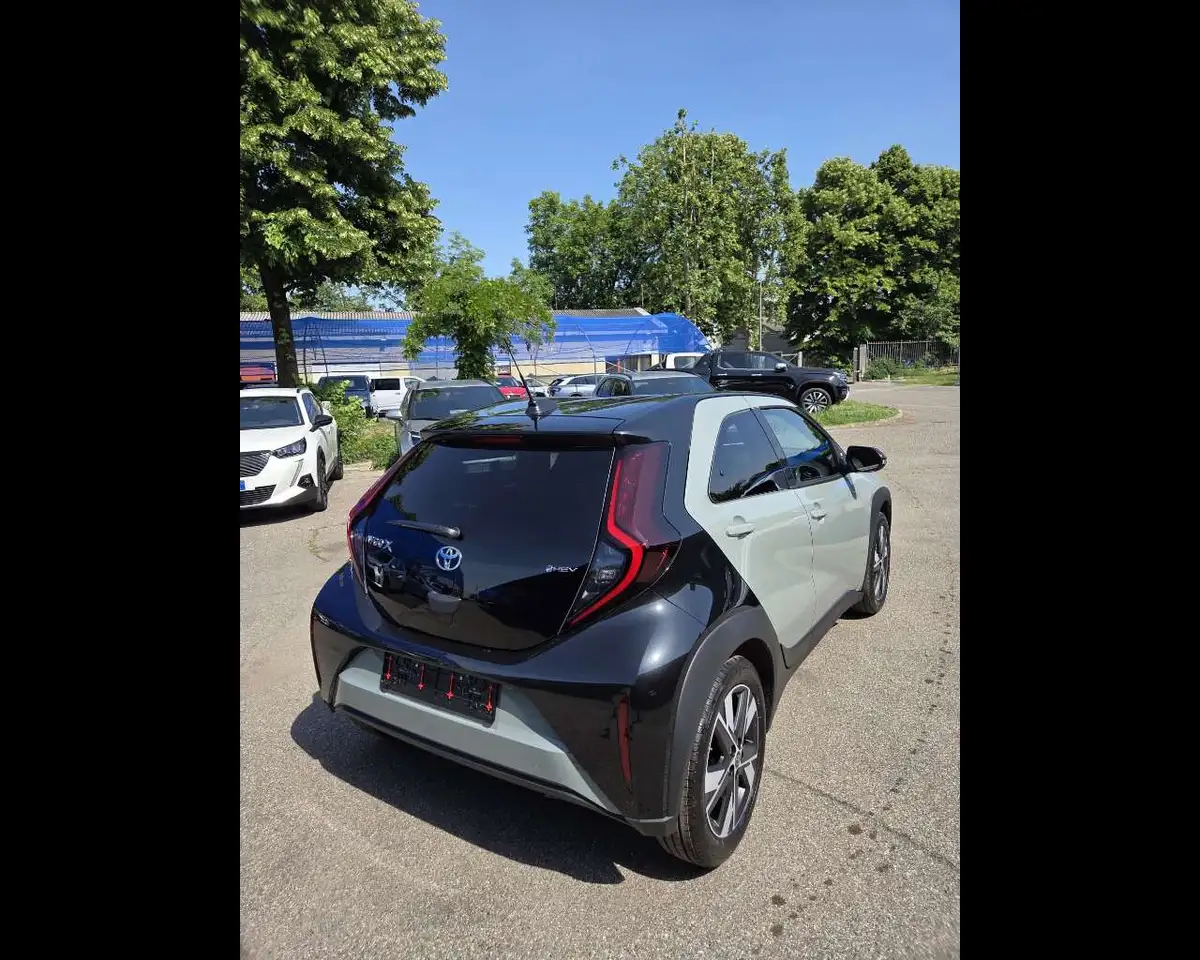 Toyota Aygo X 1.5 Hybrid 115 Icon, миниатюра 8