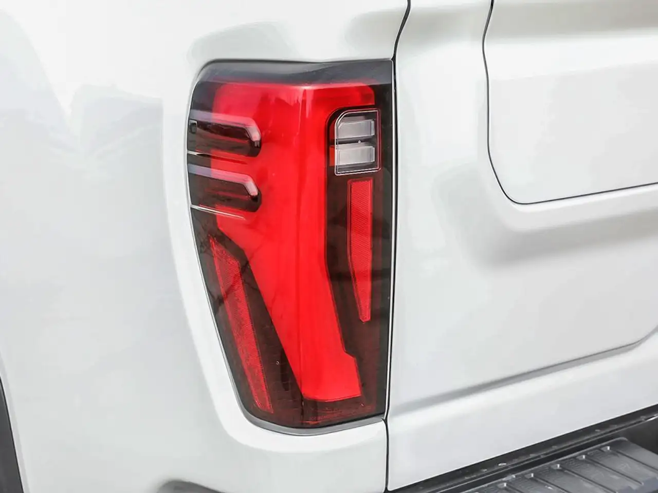 GMC Sierra 2500HD снимка GMC Sierra 2500HD