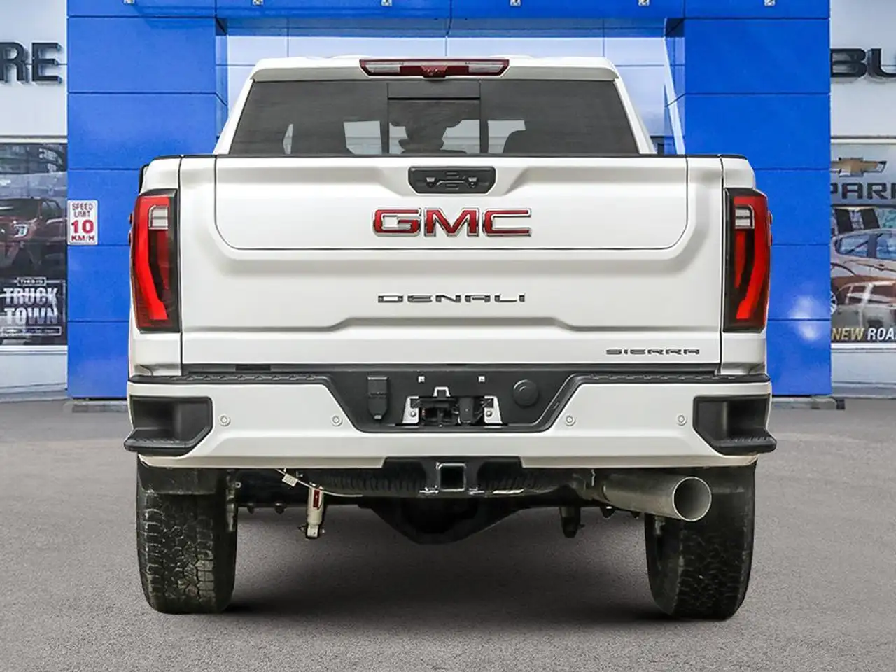GMC Sierra 2500HD снимка GMC Sierra 2500HD