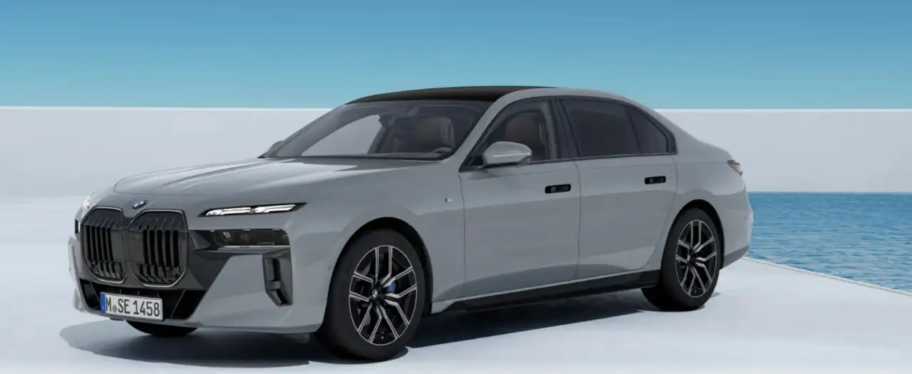 BMW 740
