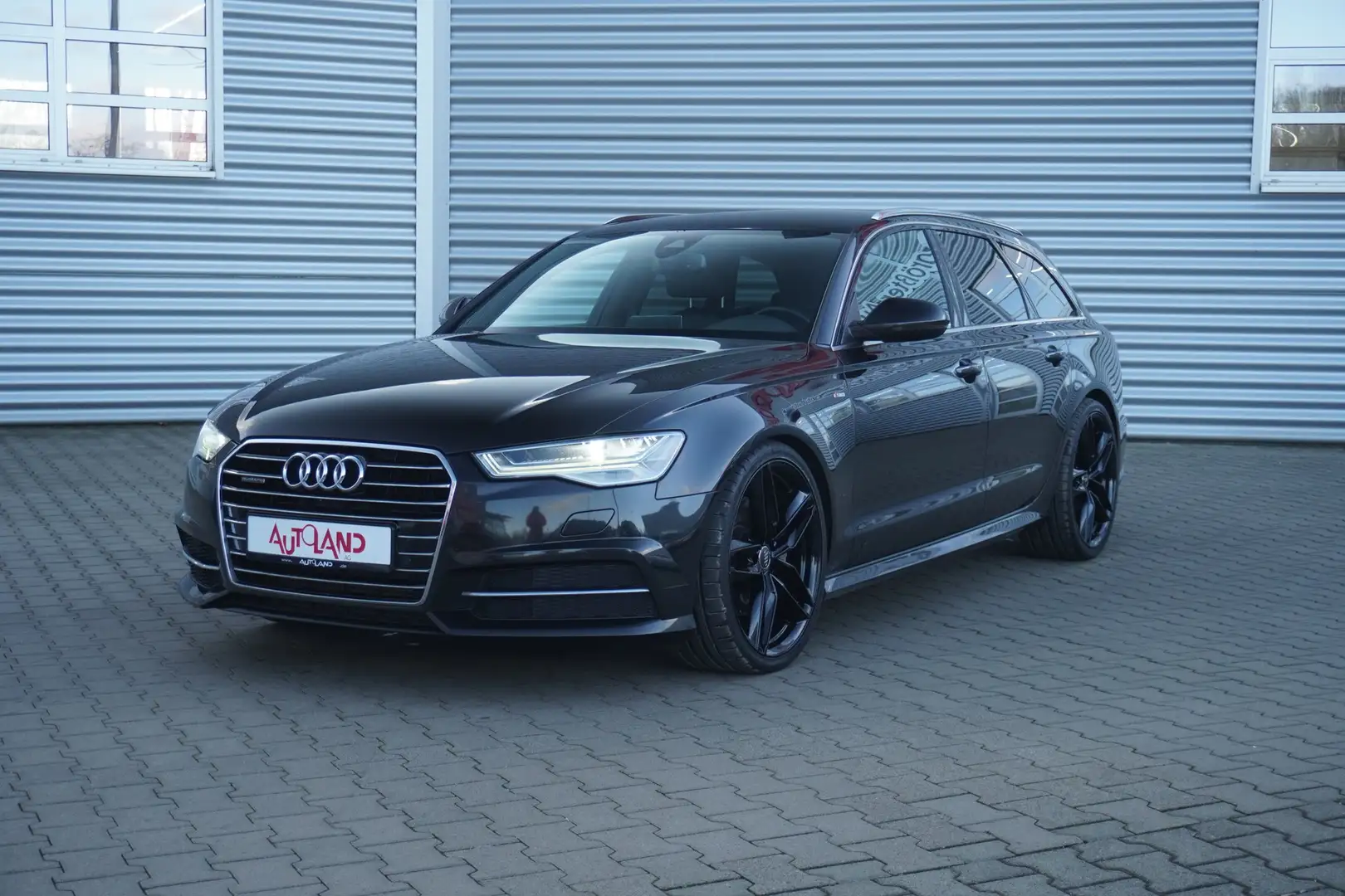 Audi A6 Avant 3.0 TDI quattro S-Line LED Bose Leder Schwarz - 2