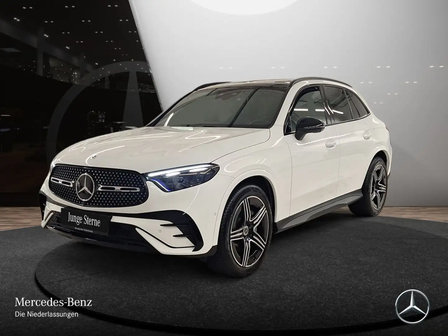 Mercedes-Benz GLC 220 d 4M AMG+NIGHT+PANO+360+AHK+KEYLESS+9G Weiß - 2