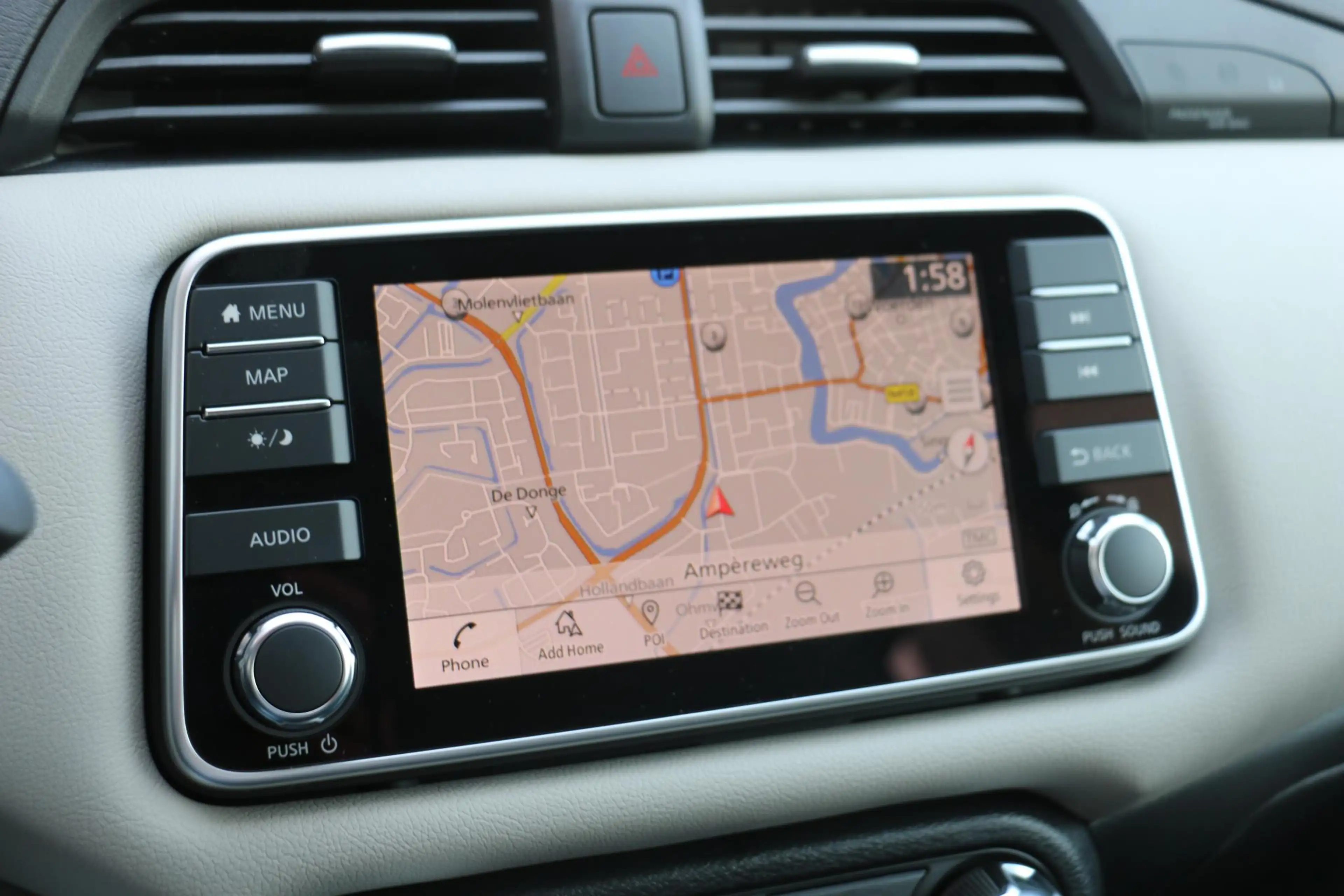 Nissan Micra 1.0 IG-T N-Tec | Navi | Cruise — photo 9