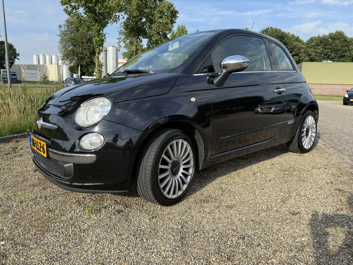 Fiat 500 1.2 Lounge Automaat !! Leer,airco,Panoramadak Zeer Zwart - 2