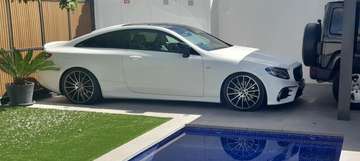 E 200 COUPE 9 G-TRONIC BLACK EDITION