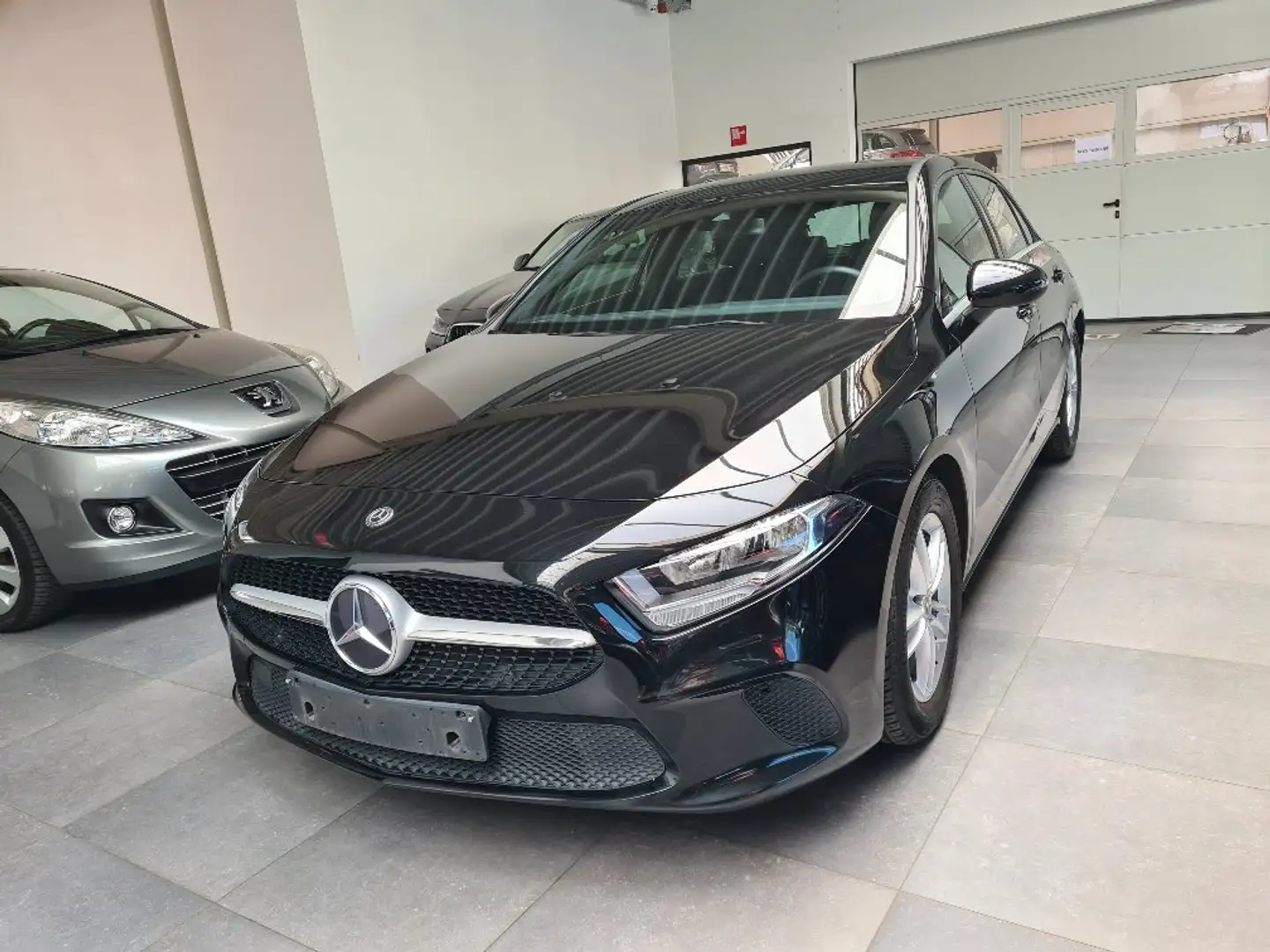Mercedes-Benz A 160 d Noir - 1