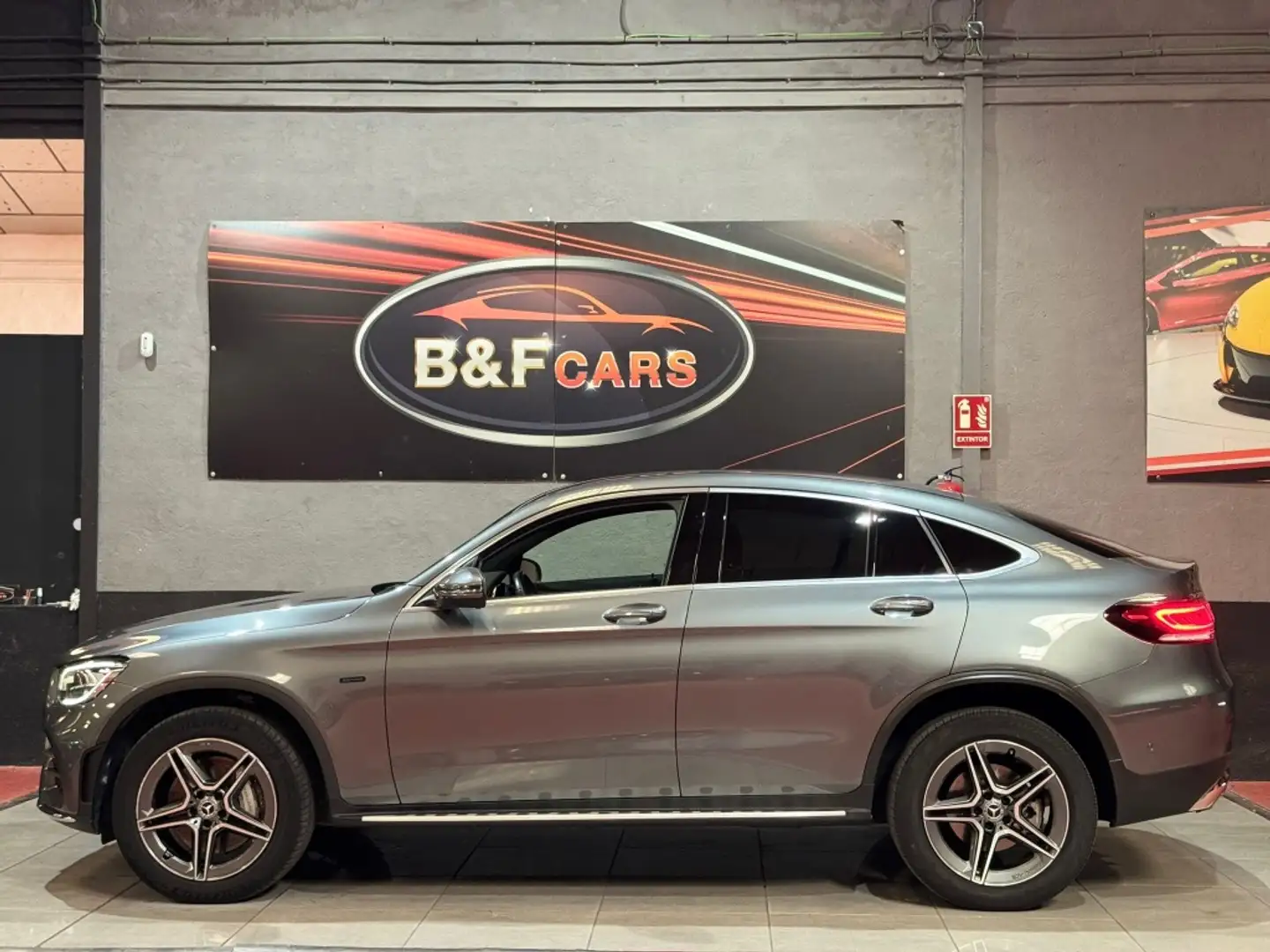 Mercedes-Benz GLC 300 Coupé 300de 4Matic Gris - 2