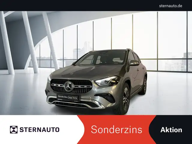 Mercedes-Benz GLA 200 d Progressive Multibeam Sound DISTRONIC