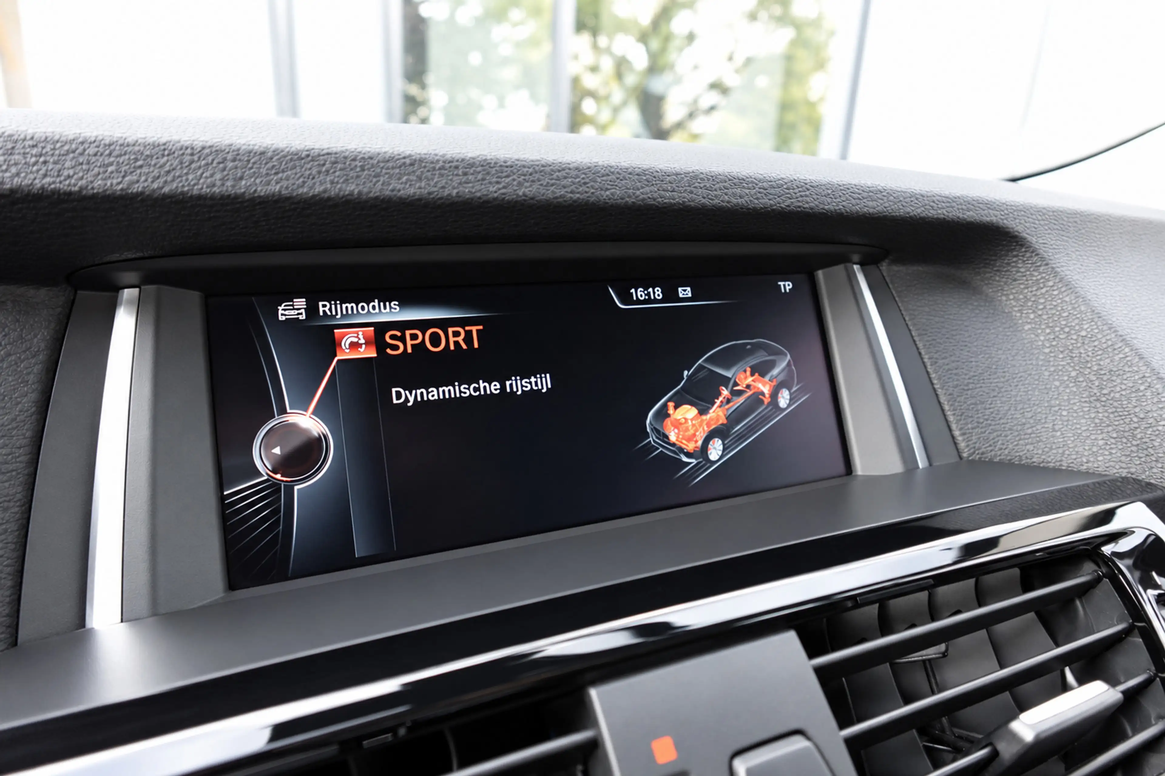 BMW X4 XDrive20i High Executive NAVI LEDER LED VOL — photo 10