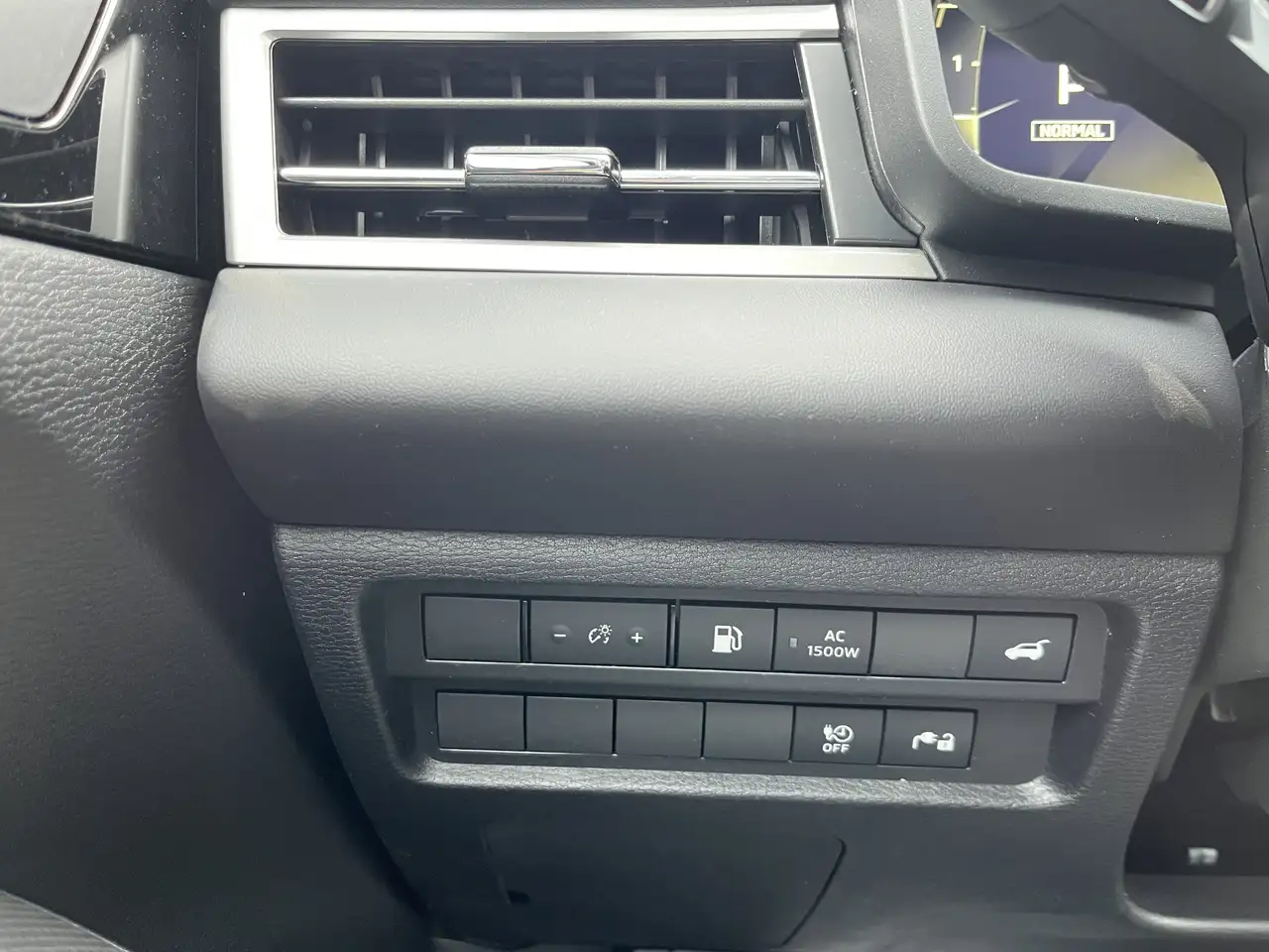 Mitsubishi Outlander снимка Mitsubishi Outlander