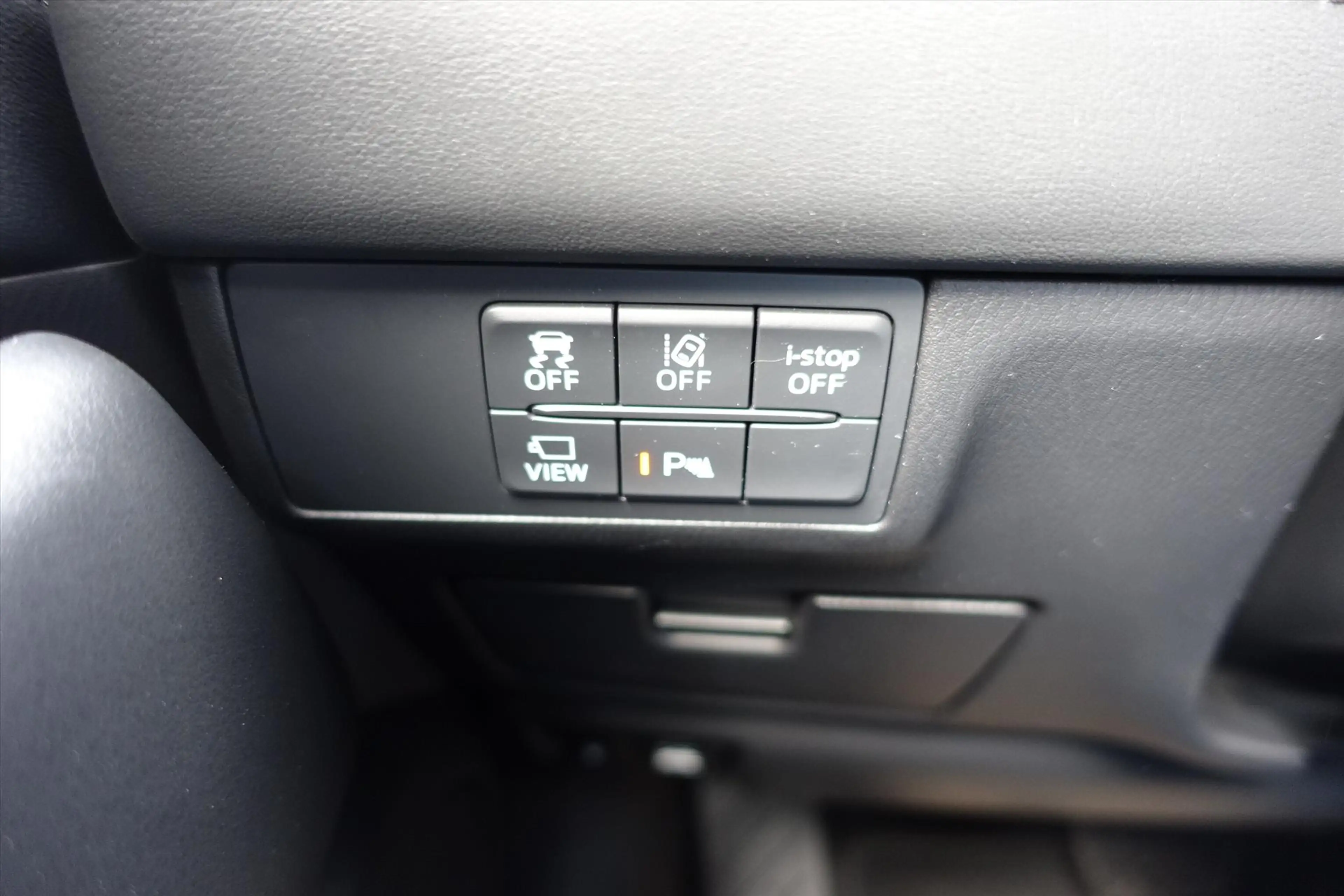 Mazda 6 2.0 SKYACTIV-G 165PK 6AT Centre-Line | HUD | 360 C — photo 14
