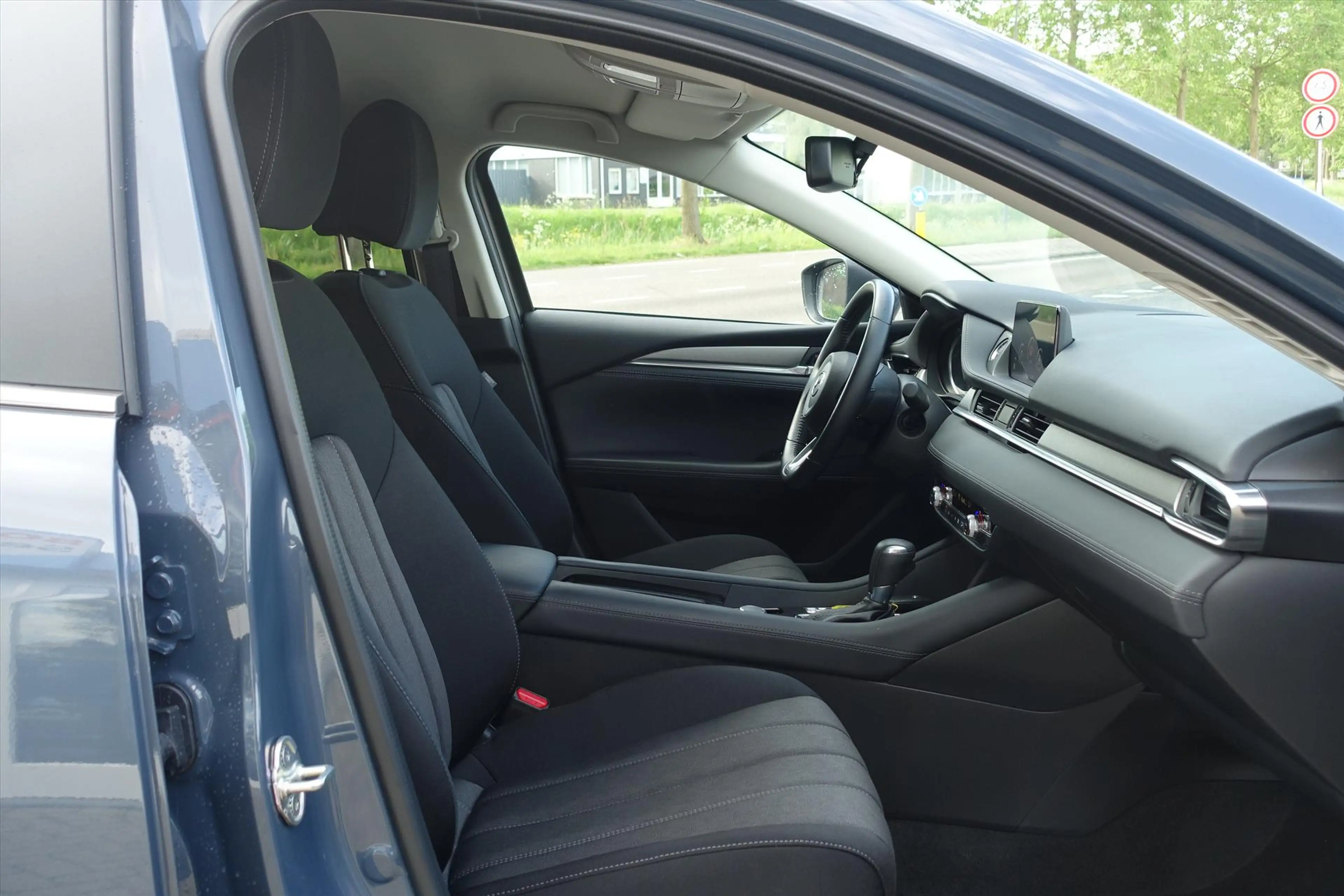 Mazda 6 2.0 SKYACTIV-G 165PK 6AT Centre-Line | HUD | 360 C — photo 9