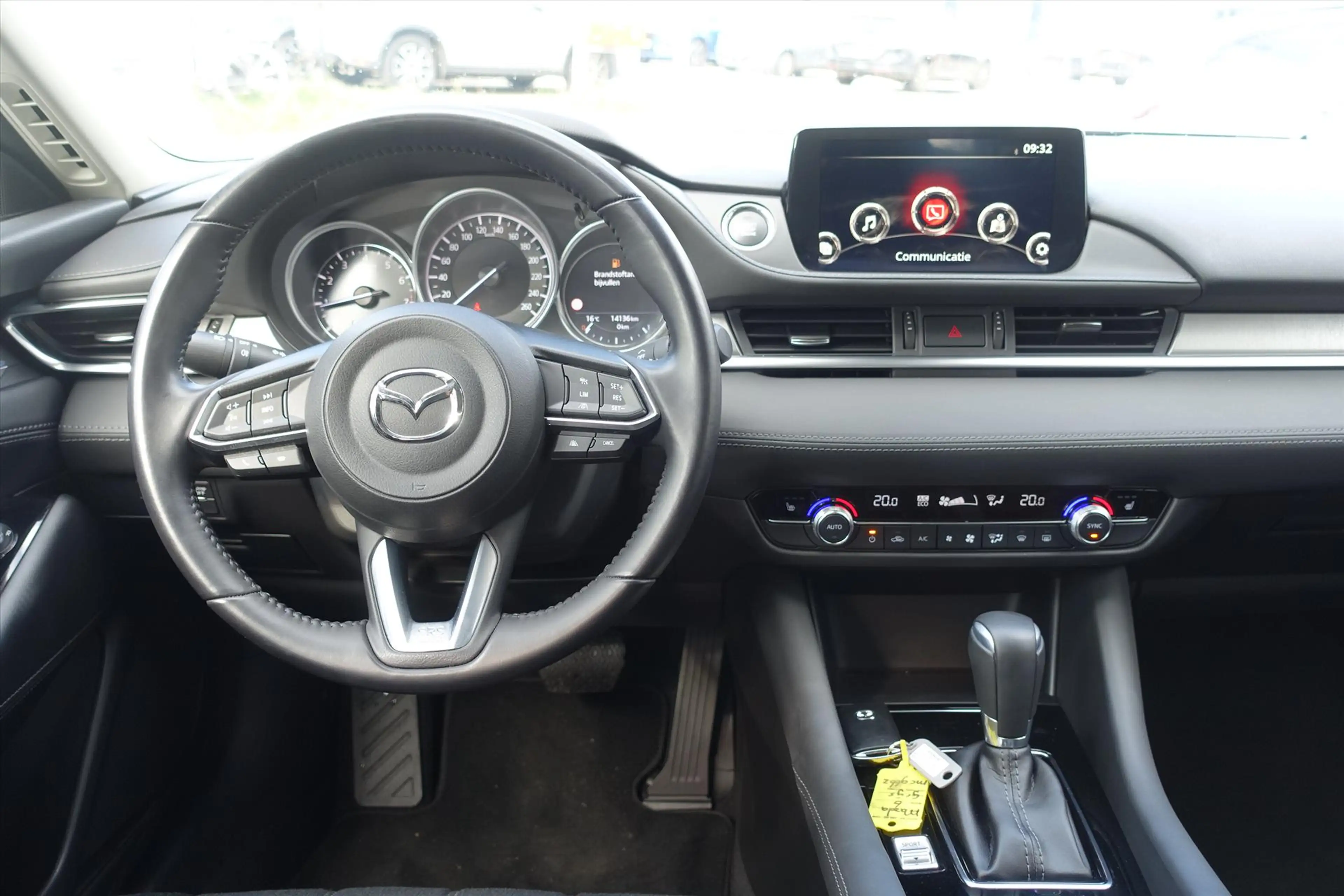 Mazda 6 2.0 SKYACTIV-G 165PK 6AT Centre-Line | HUD | 360 C — photo 11