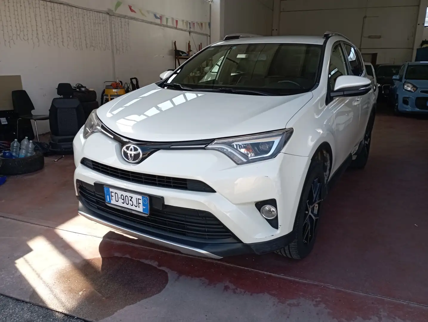Toyota RAV 4 RAV4 2.0 D-4D 2WD Lounge Bianco - 1