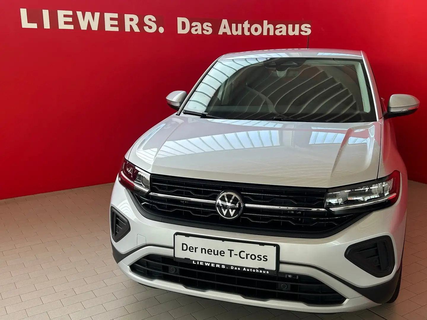 Volkswagen T-Cross 4Me TSI Silber - 2