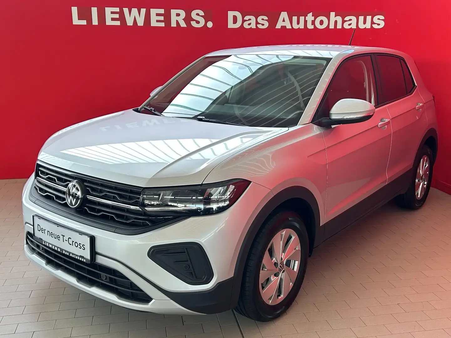 Volkswagen T-Cross 4Me TSI Silber - 1