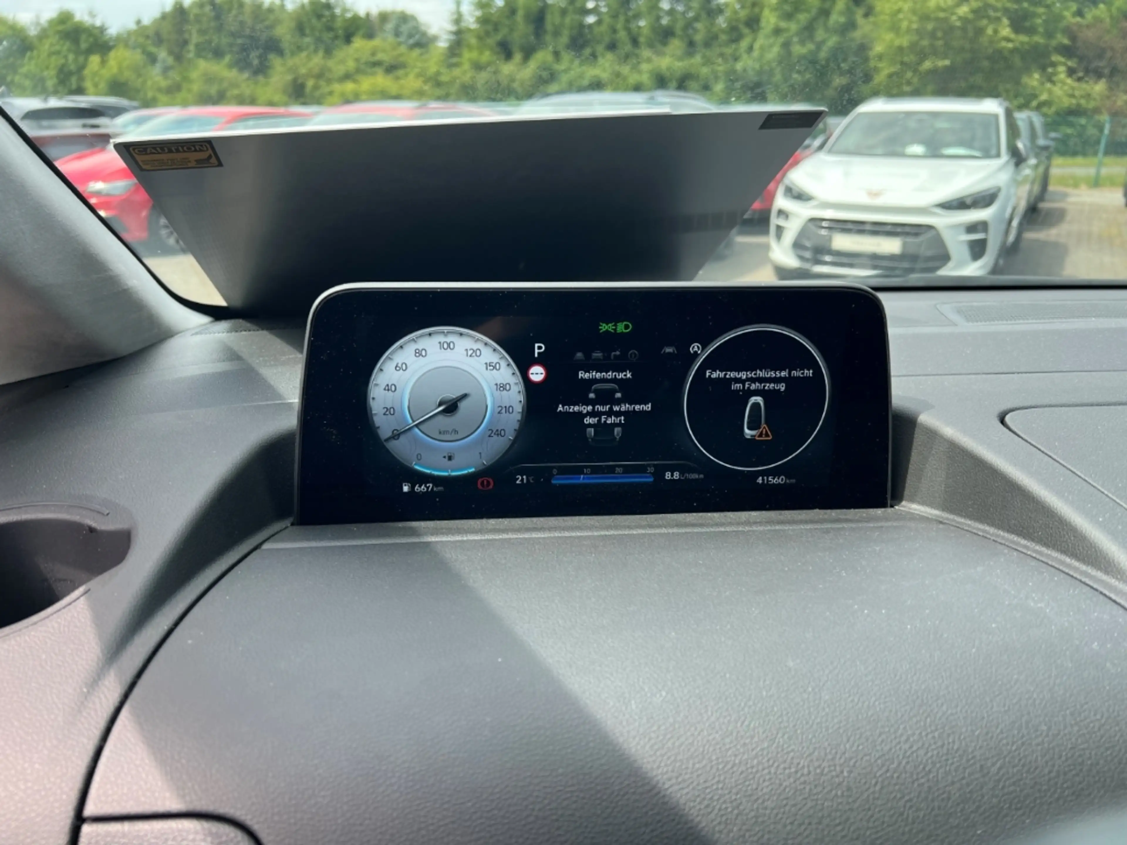 Hyundai STARIA Signature 2WD 7-Sitzer, Pano — photo 9