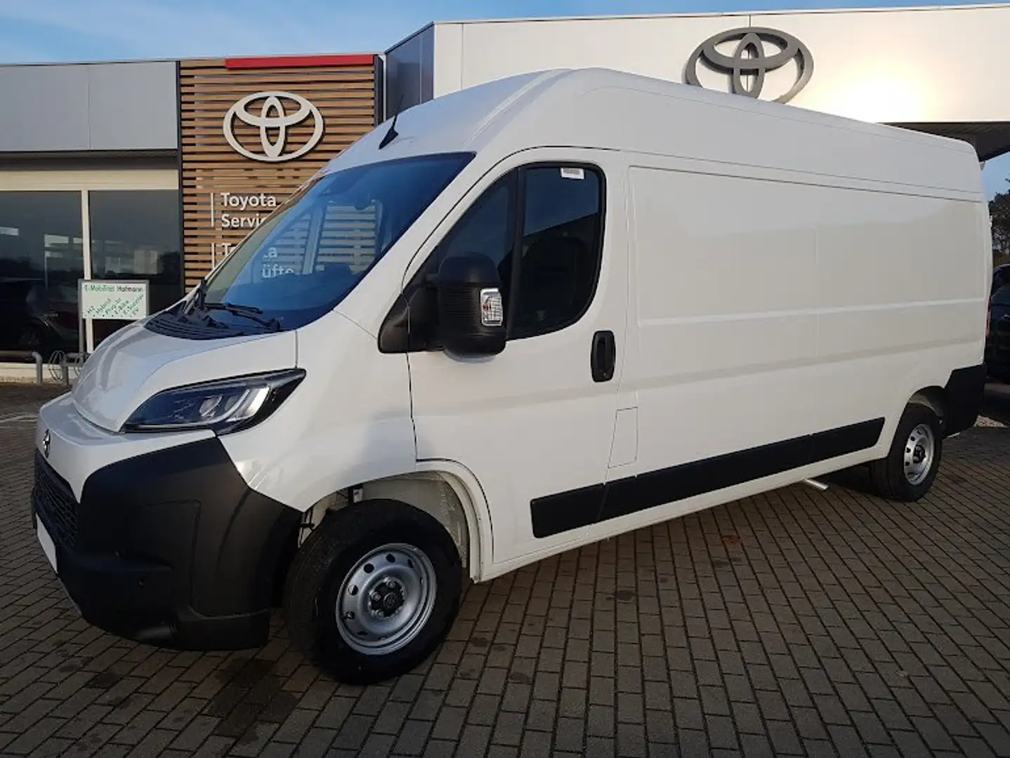 Toyota Proace Proace MAX 2,2 D L3H2 Meister *AKTION* Weiß - 2
