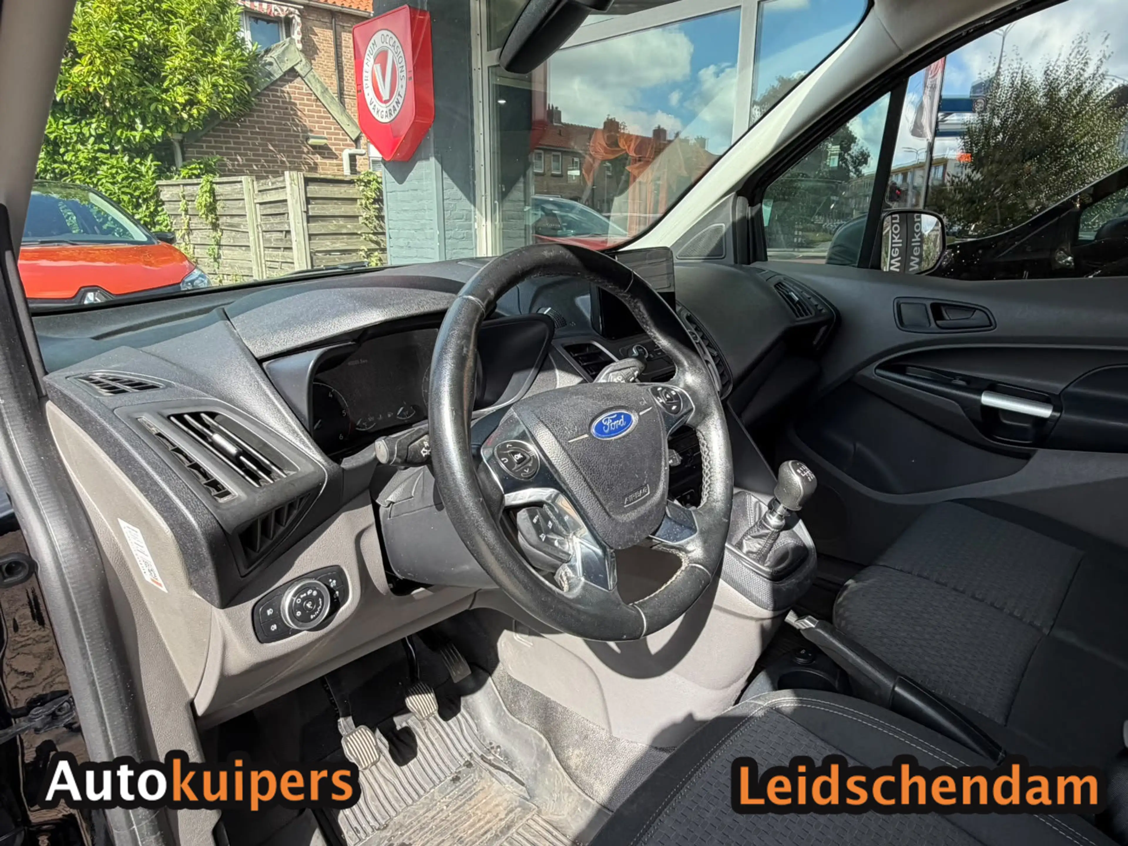 Ford Transit Connect 1.5 EcoBlue L2 Trend — photo 10