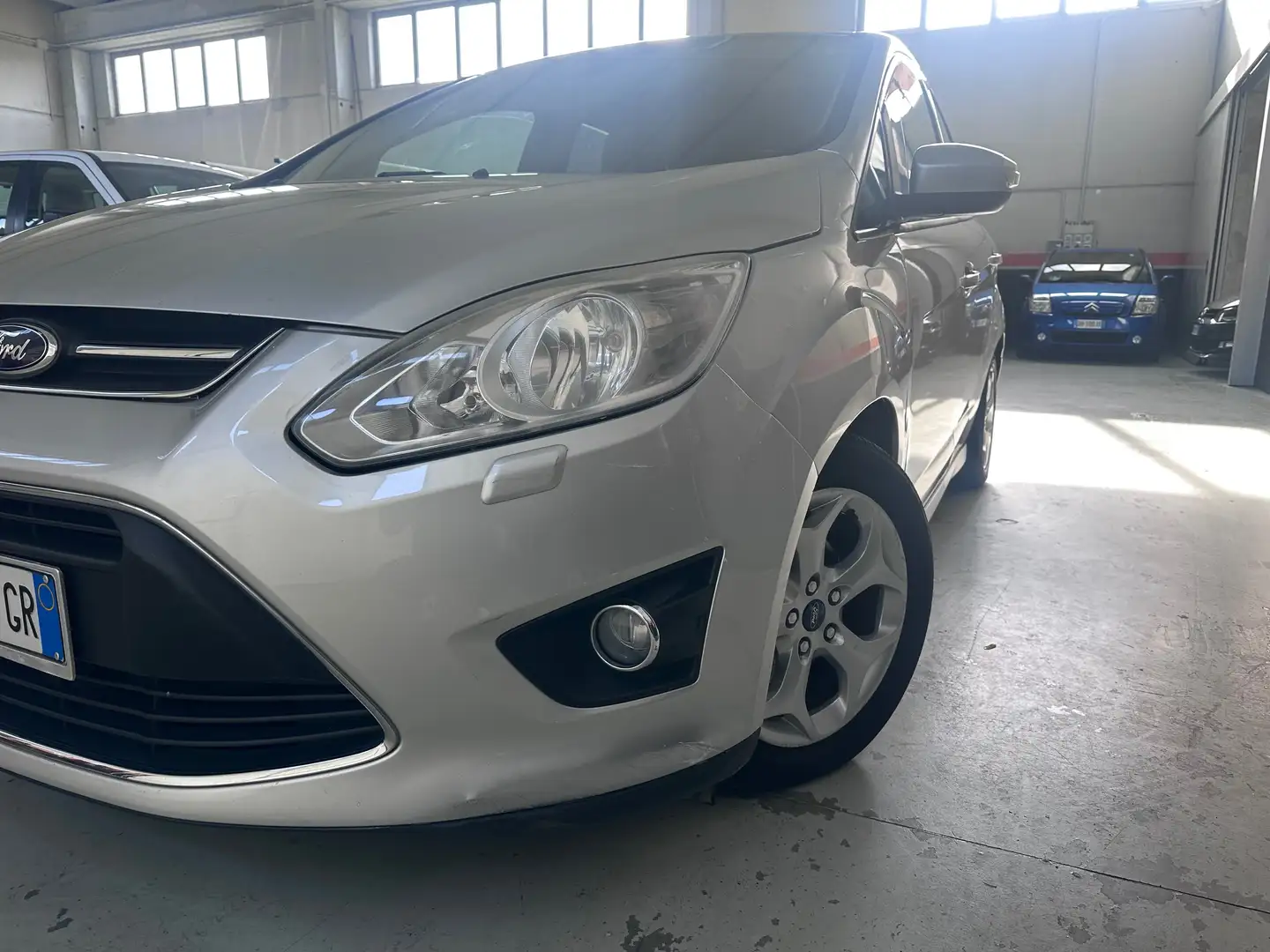 Ford C-Max C-Max 1.6 Titanium GPL Plateado - 2