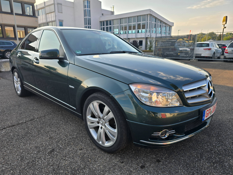 Mercedes-Benz C 180 C-Klasse CGI BlueEFFICIENCY Automatik — photo 2