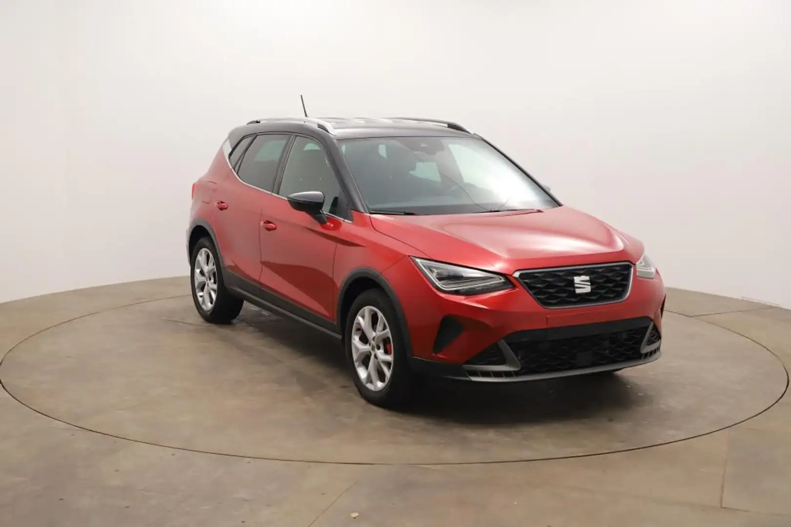 SEAT Arona FR-Line 1.5 TSI 110kW Tempo*Nav*PDC*RFK*SH Rouge - 2