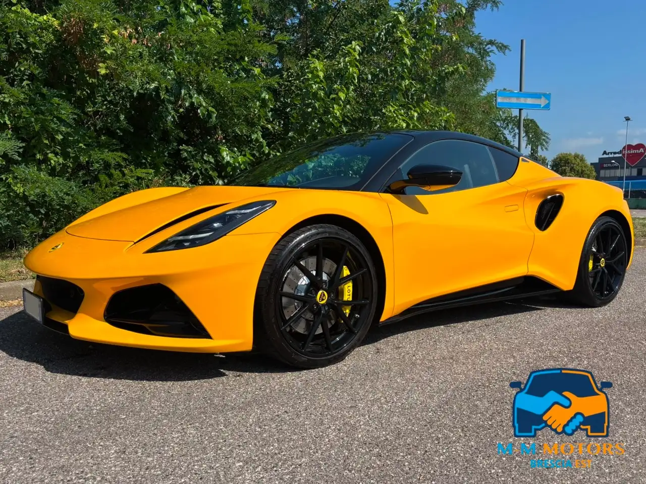 Lotus Emira 2024