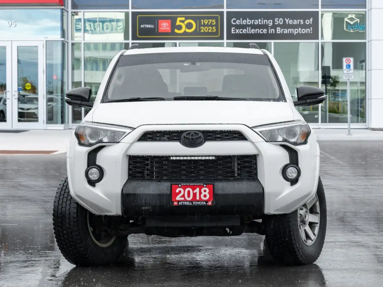 Toyota 4-Runner снимка Toyota 4-Runner