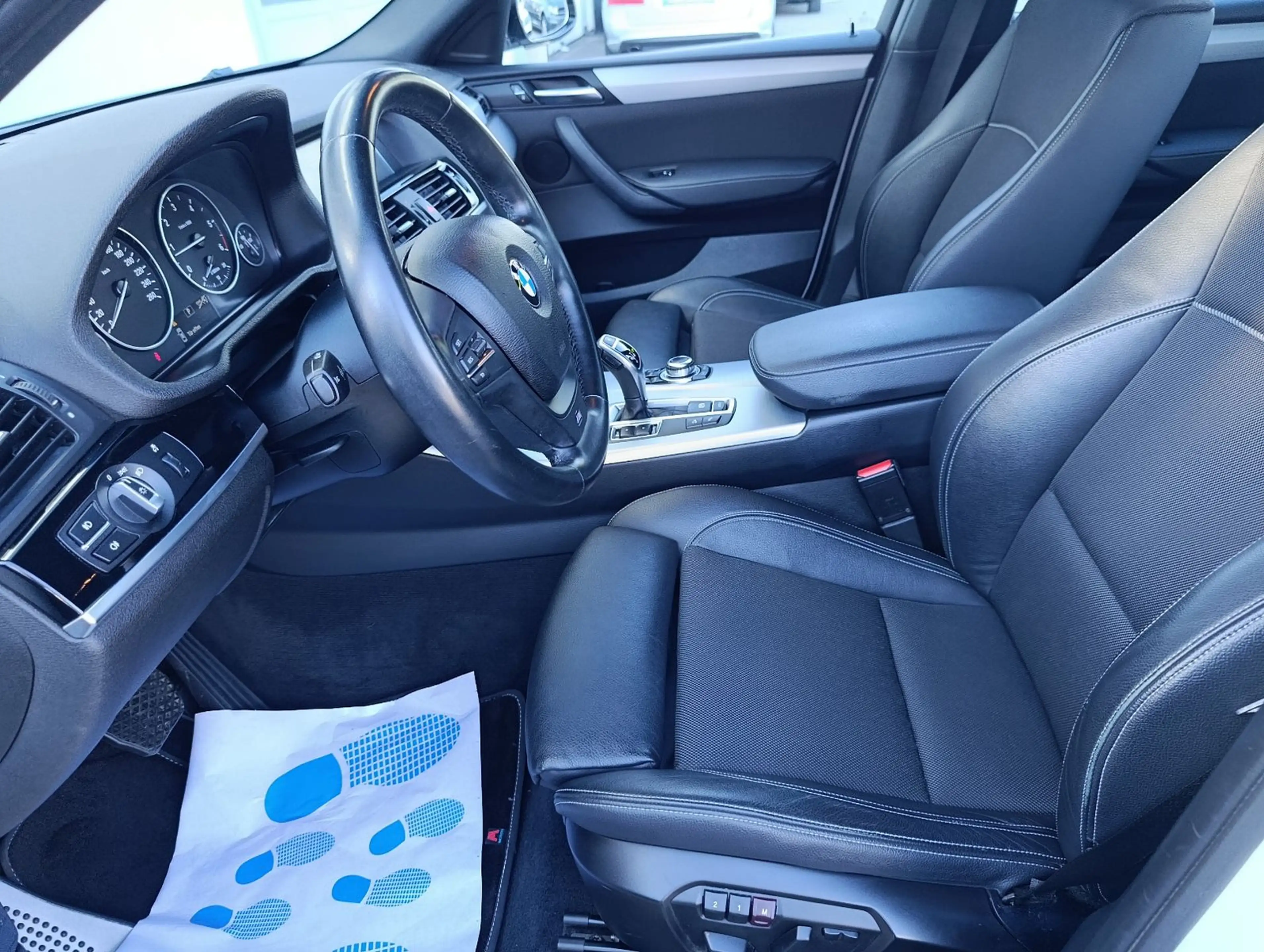 BMW X4 xDrive 35 d Sport-Paket M Navi Xenon Memory — photo 11