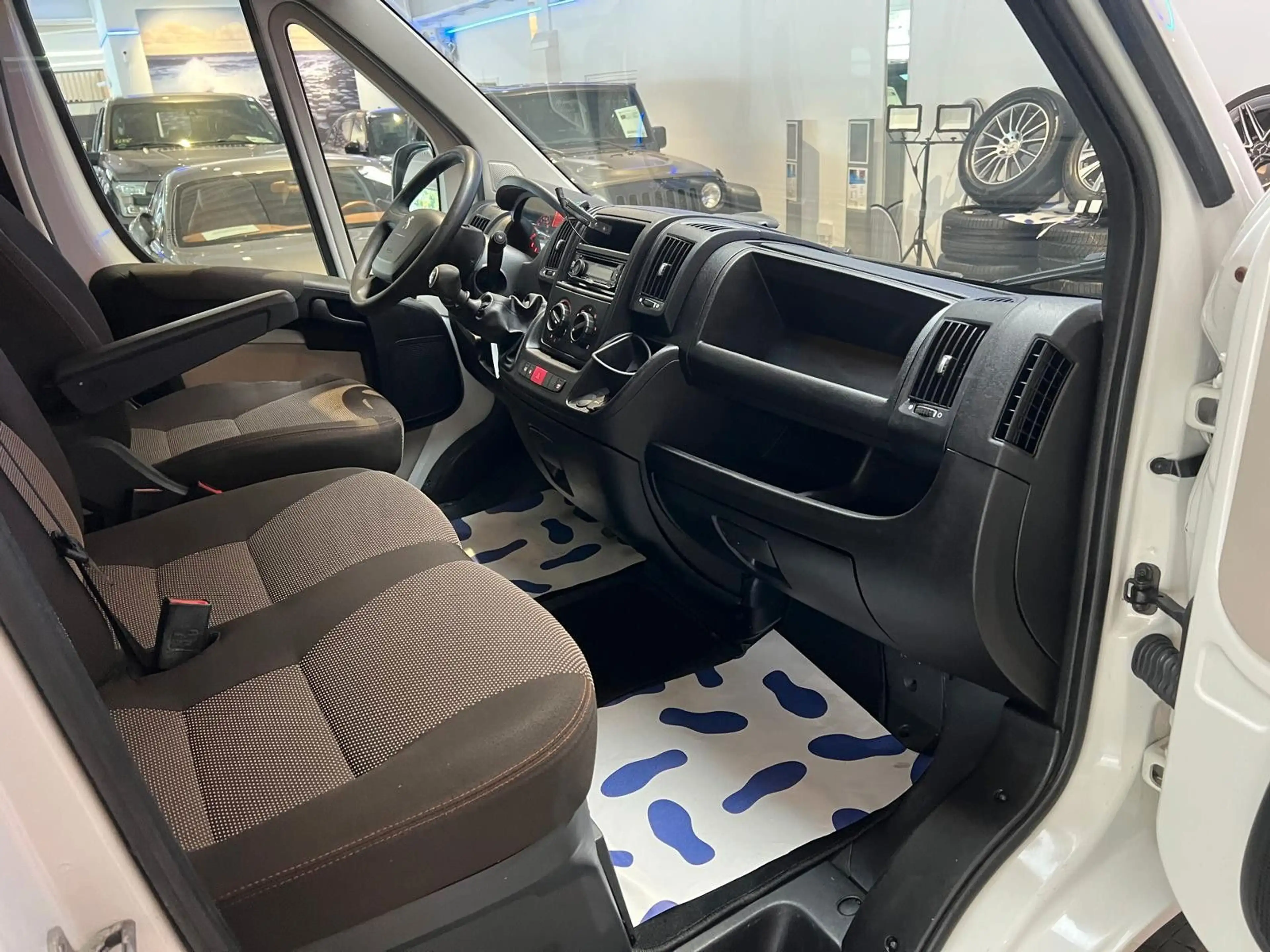 Peugeot Boxer 2,2 HDI Hoch+Lang*L2-H2*Garantie*AHK — photo 13