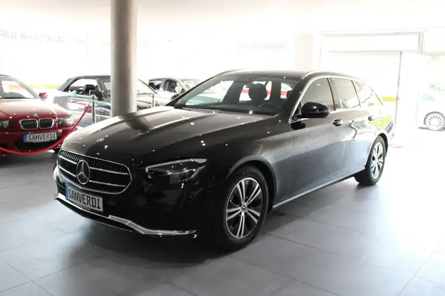 Mercedes-Benz E 220 d T AVANTGARDE SPORTPAKET WIDESCREEN EU 6