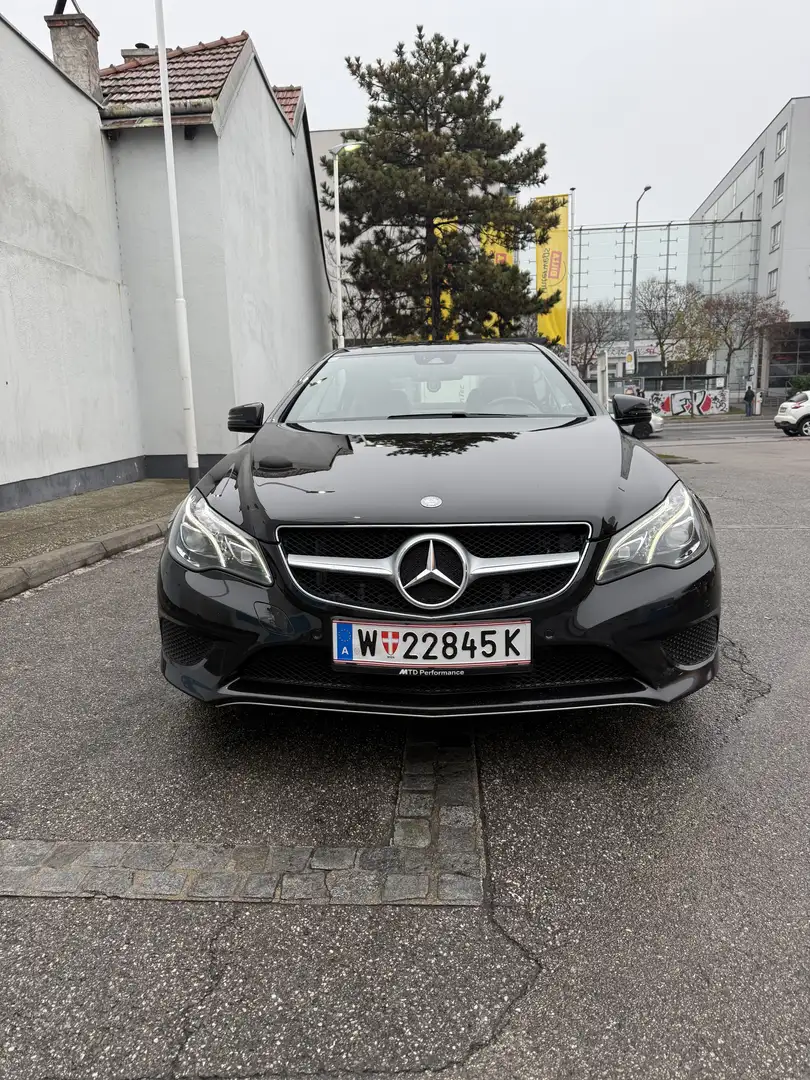 Mercedes-Benz E 200 Aut. - 1