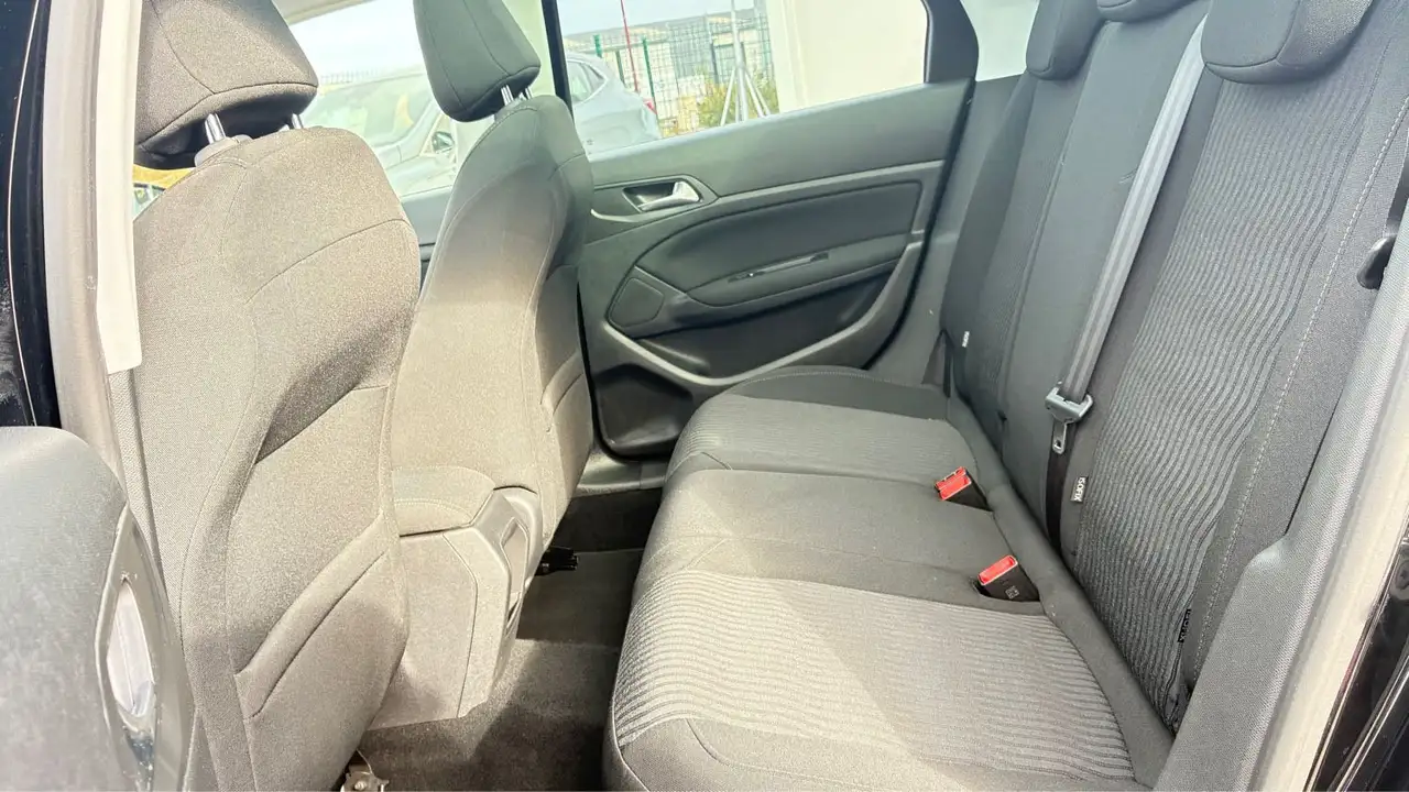 Peugeot 308 308 SW — photo 14