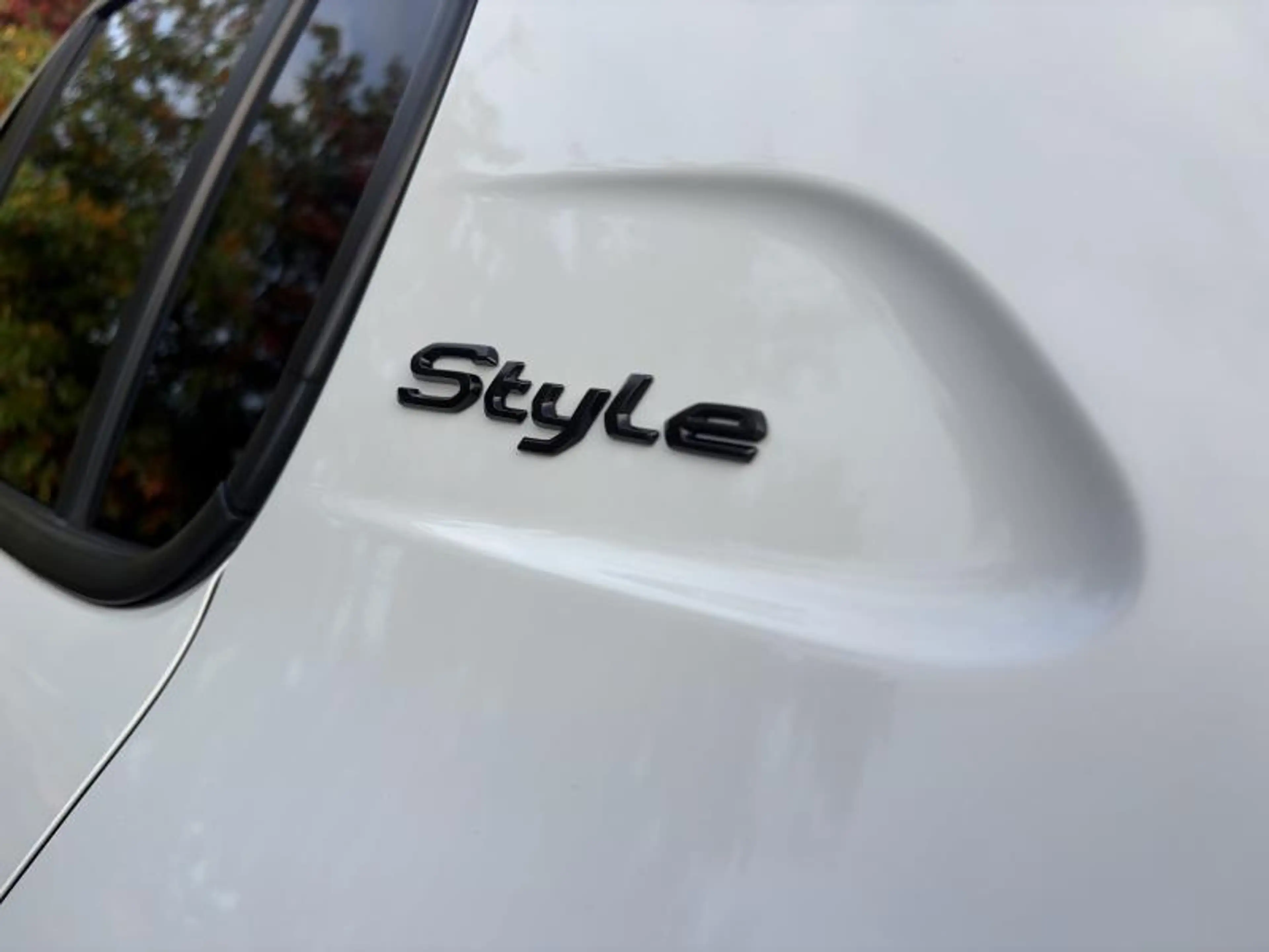 Peugeot 208 Style — photo 4